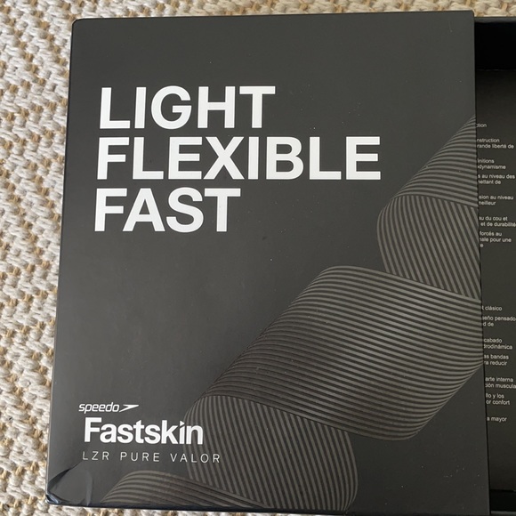 Women’s LZR Pure Valor Open Back - Picture 6 of 13